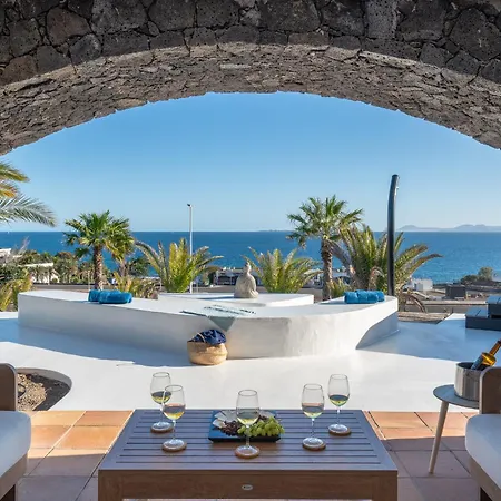 Costa Roja Con Vistas Al Mar, Piscinas, Jacuzzi, Mini Golf Y Pádel En Montaña Roja Playa Blanca (Lanzarote)
