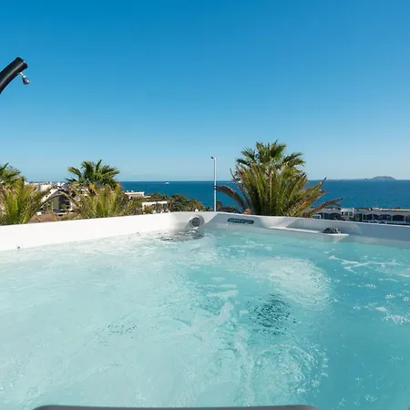 Costa Roja Con Vistas Al Mar, Piscinas, Jacuzzi, Mini Golf Y Pádel En Montaña Roja
