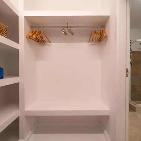 Villa Costa Roja Con Vistas Al Mar, Piscinas, Jacuzzi, Mini Golf Y Padel En Montana Roja