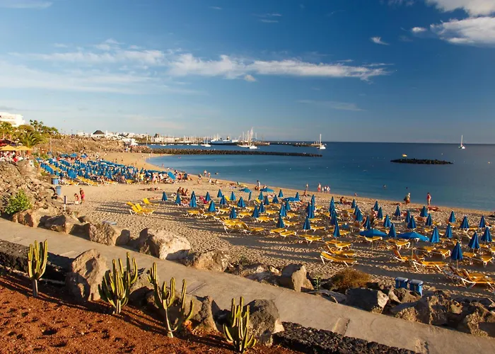 Villa Costa Roja Con Vistas Al Mar, Piscinas, Jacuzzi, Mini Golf Y Padel En Montana Roja *