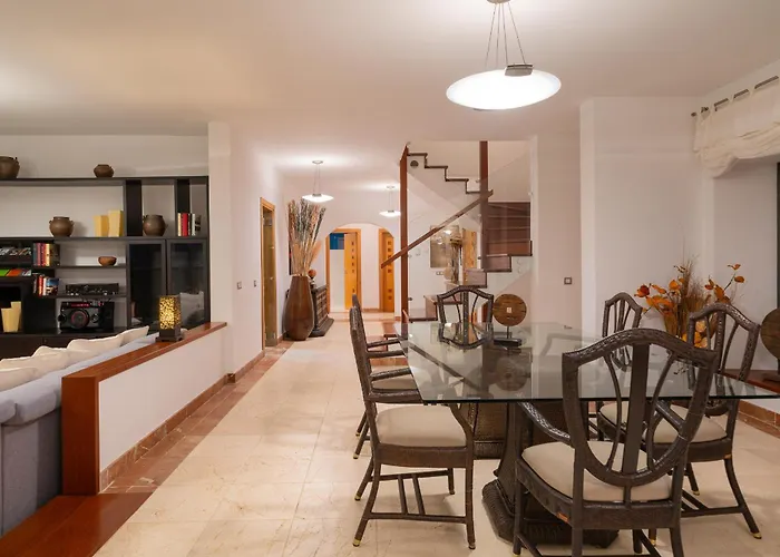 Villa Costa Roja Con Vistas Al Mar, Piscinas, Jacuzzi, Mini Golf Y Padel En Montana Roja *