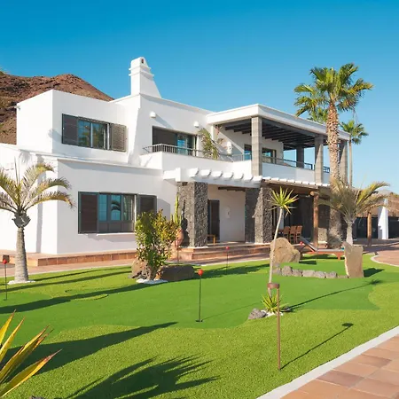 Costa Roja Con Vistas Al Mar, Piscinas, Jacuzzi, Mini Golf Y Padel En Montana Roja * 普拉亚布兰卡