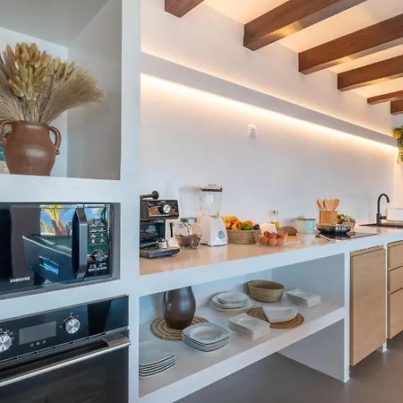 Costa Roja Con Vistas Al Mar, Piscinas, Jacuzzi, Mini Golf Y Padel En Montana Roja 别墅