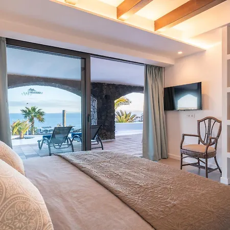 فيلة Costa Roja Con Vistas Al Mar, Piscinas, Jacuzzi, Mini Golf Y Padel En Montana Roja