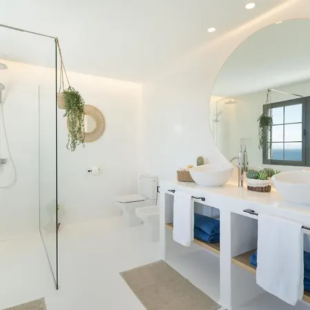 Costa Roja Con Vistas Al Mar, Piscinas, Jacuzzi, Mini Golf Y Padel En Montana Roja 普拉亚布兰卡