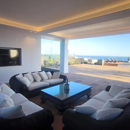 Costa Roja Con Vistas Al Mar, Piscinas, Jacuzzi, Mini Golf Y Padel En Montana Roja 普拉亚布兰卡