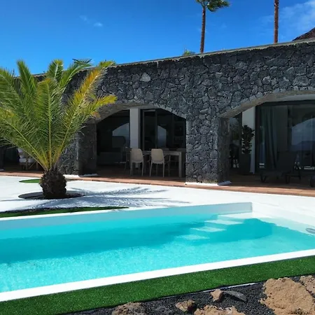 Costa Roja Con Vistas Al Mar, Piscinas, Jacuzzi, Mini Golf Y Padel En Montana Roja 别墅 普拉亚布兰卡