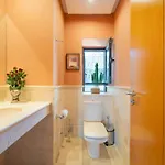 Villa Costa Roja Con Vistas Al Mar, Piscinas, Jacuzzi, Mini Golf Y Pádel En Montaña Roja Playa Blanca (Lanzarote)