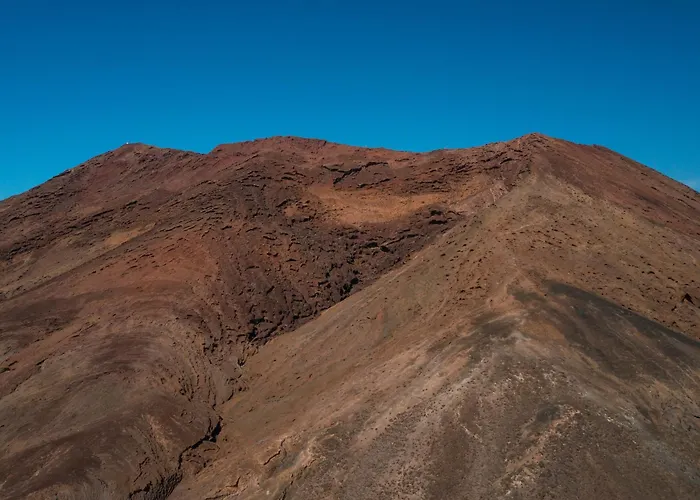 Costa Roja Con Vistas Al Mar, Piscinas, Jacuzzi, Mini Golf Y Padel En Montana Roja Villa Playa Blanca (Lanzarote)